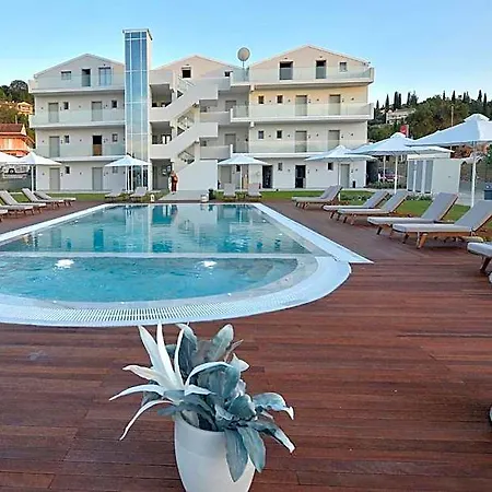 Hotel V Luxury