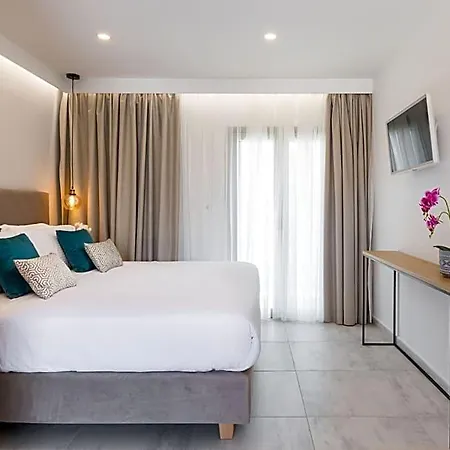 V Luxury 3* Sinarádes