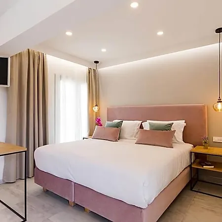 V Luxury 3* Sinarádes